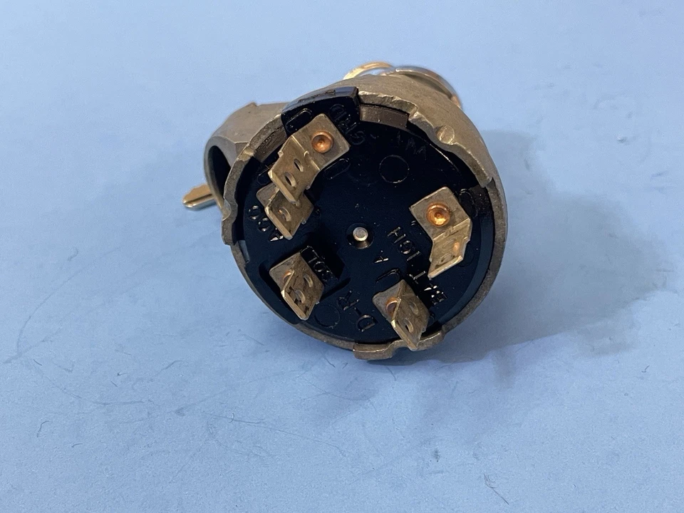 1961 1962 1963 Chevrolet Ignition Switch 1116610 new lock cyl & keys, Impala #2 - Image 2 of 3