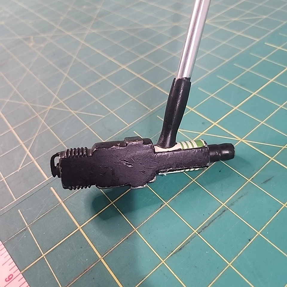 Rare AC Spark Plug Golf Club Putter Blade Shaft RH 34.5" Vintage Advertising - Image 4 of 4