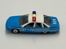 Chevrolet Caprice NYPD 13 PCT Police Car Maisto 1:64 Scale