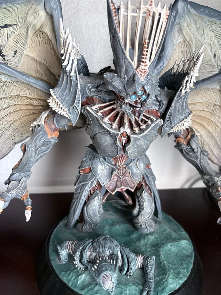 Bungie Numskull Destiny 2 Savathûn la Reina Bruja Estatua 11,5 pulgadas Foto 2 de 4