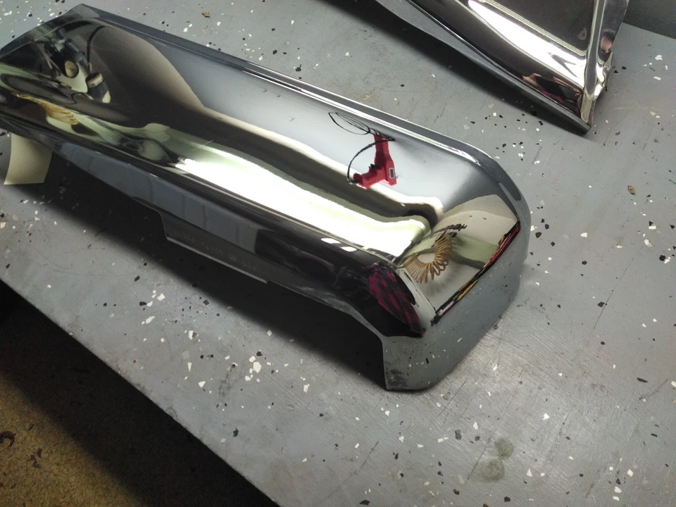 Juego de extremos de parachoques trasero cromados sin agujeros para Ford F150 15-20 izquierda y derecha Foto 2 de 4