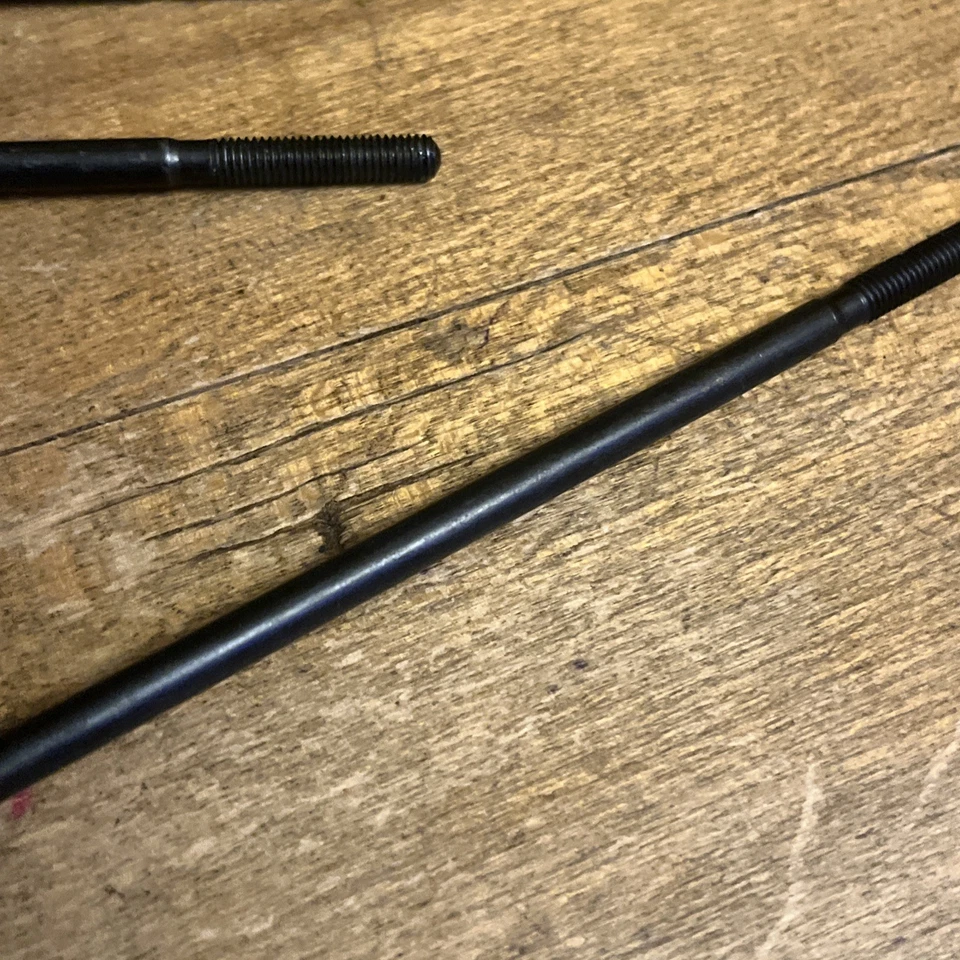 Lote de pinchos traseros de liberación rápida Shimano LX de colección ~ tuercas faltantes ~ MTB años 90 Foto 4 de 4