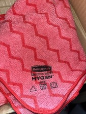 Rubbermaid Commercial Q620RED HYGEN Microfiber Cleaning Cloths - RD (12/CT) New
