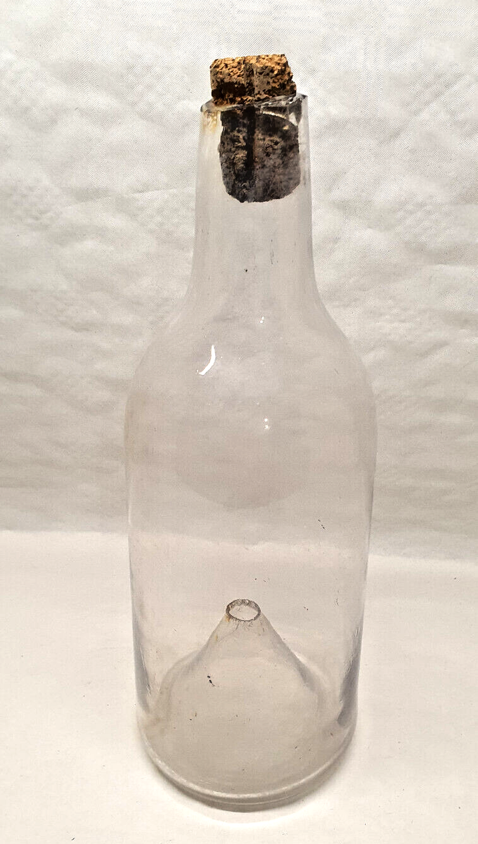 Ancienne Grand Carafe A Vin Cristal Souffle Modele Haut Brion Baccarat