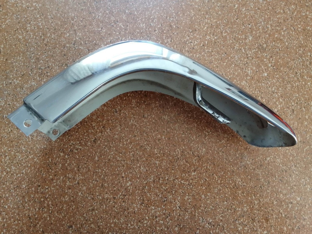 Mercedes w123 CE Coupe 1238800470 chrom bumper corner front right