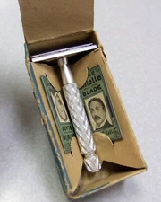 Vintage Gillette TECH Double Edge Safety Razor in Box FRENCH ENGLAND  NICE