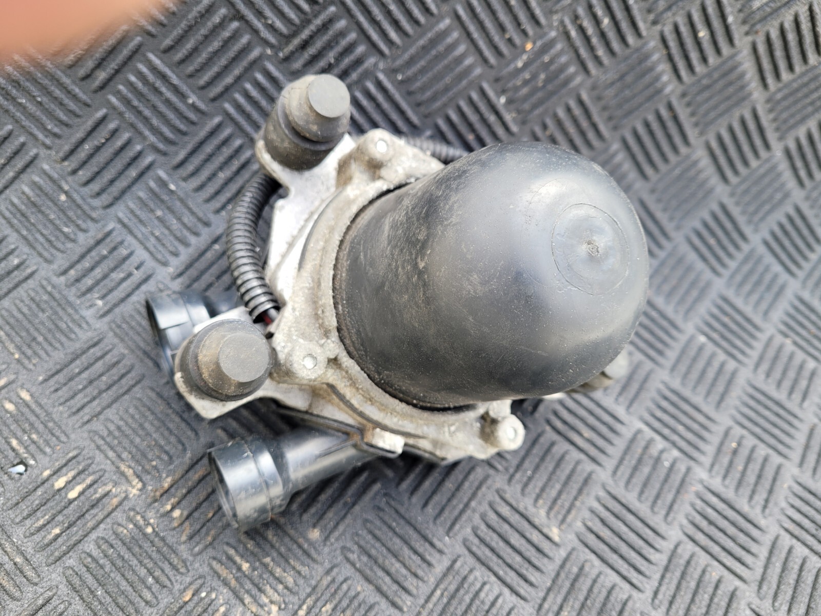 20072013 BMW OEM E90 E91 E92 328i N51 SULEV 6Cyl Secondary Air