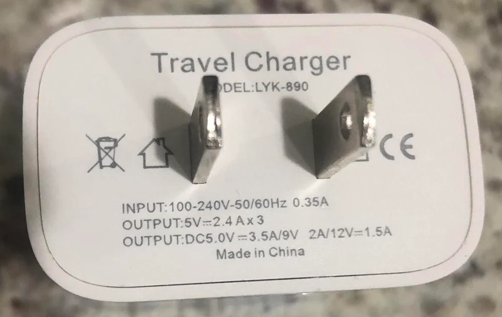 4-Port USB & USB-C Fast Charging Travel Adapter 2-Pack - USA  