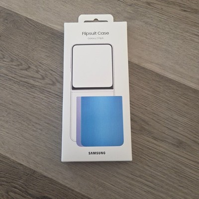 NIB Original Samsung Official Galaxy Z Flip5 FlipSuit Case (EF-ZF731)