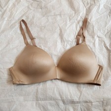 B.tempt'd by Wacoal Future Foundation Wire Free Contour Bra 32B Beige Nude