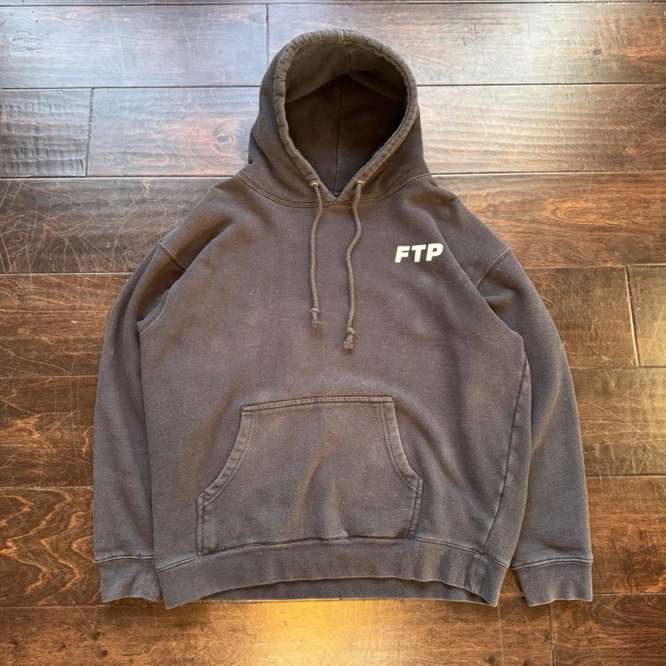 Sudadera con capucha FTP 2017 azul marino sobre blanco con logotipo grande usada Suicide Boys Foto 2 de 4