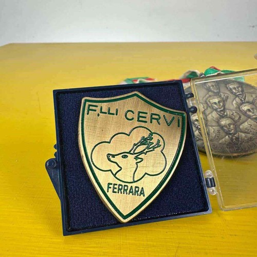 coppia di gadget fratelli cervi ferrara - Picture 2 of 5