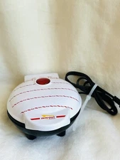 IN N OUT Burger Waffle Maker Limited Edition California Palm Trees Fast Food