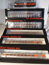 RAPIDO NEW HAVEN "McGINNIS" FL9 WITH DCC+SOUND & 5 RAPIDO LIGHTED PASSENGER CARS