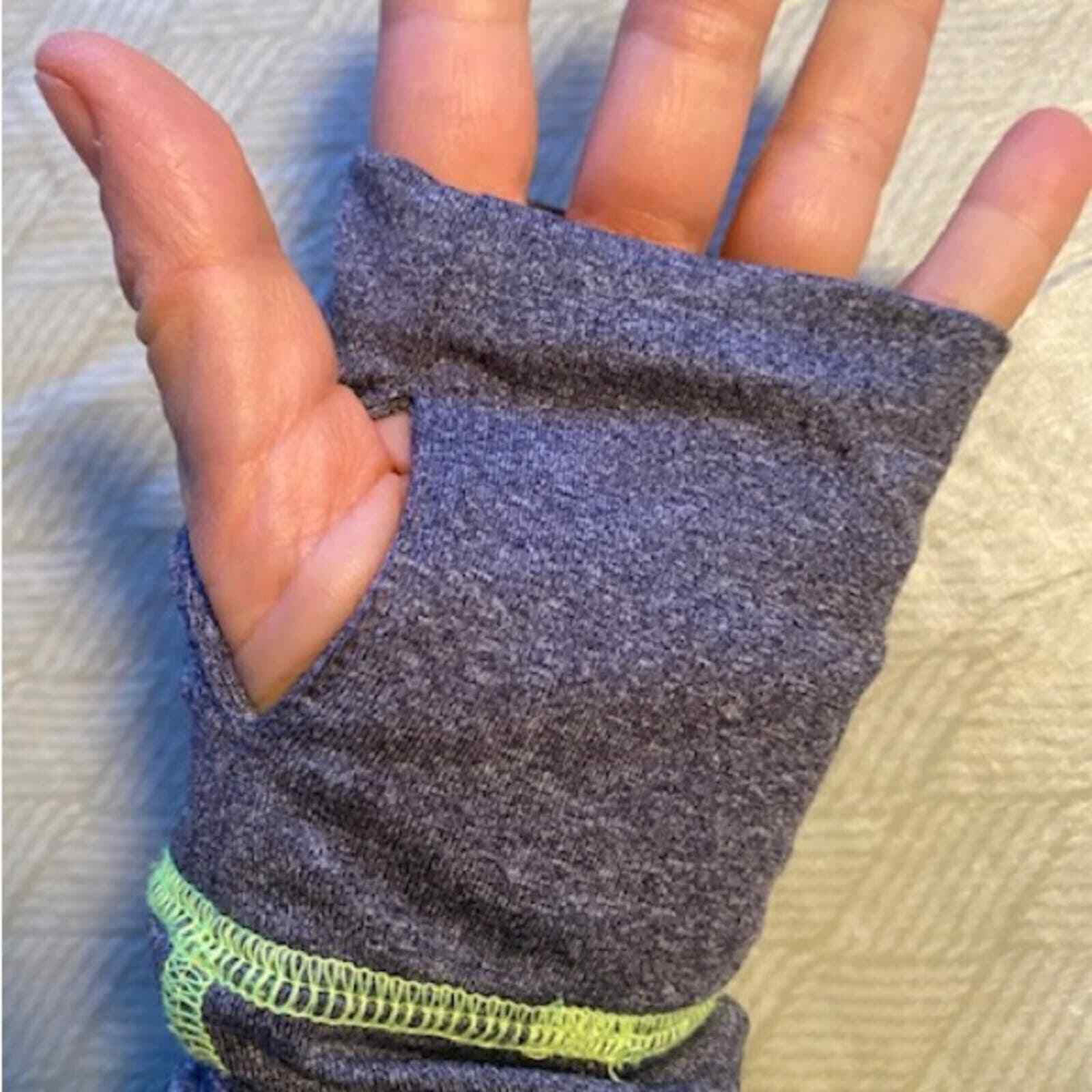 PINK Size Medium Pullover - image 6