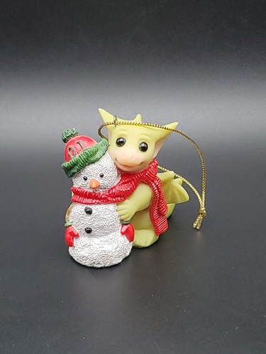 The Whimsical World of Pocket Dragons SHARING Ornament - Picture 2 of 7