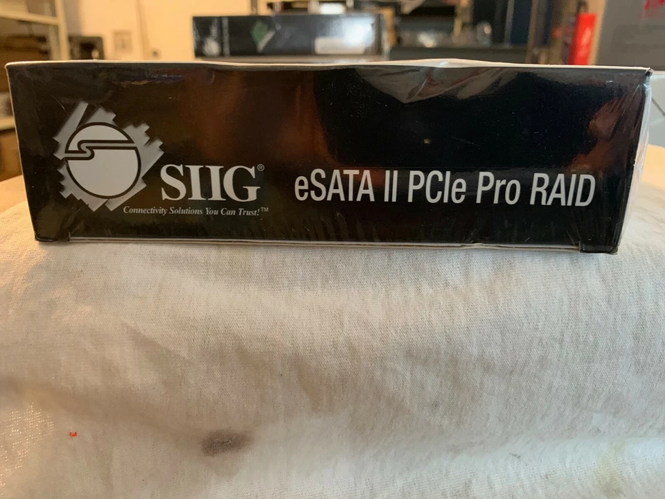 SIIG ESATA II PCIE PRO RAID CONTROLLER SC-SAE312-S3 - Image 4 of 4
