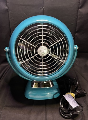 #ad Vornado VFAN Jr. Vintage Air Circulator – Retro Green Metal Fan – Works Great $45.00