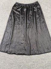 Vanity Fair Black Nylon Half Slip Skirt S/M 26  Length Lace Hem