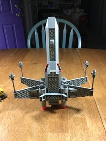 Lego Star Wars: Episode 4/5/6 X-Wing Fighter 7140 Complete NO BOX