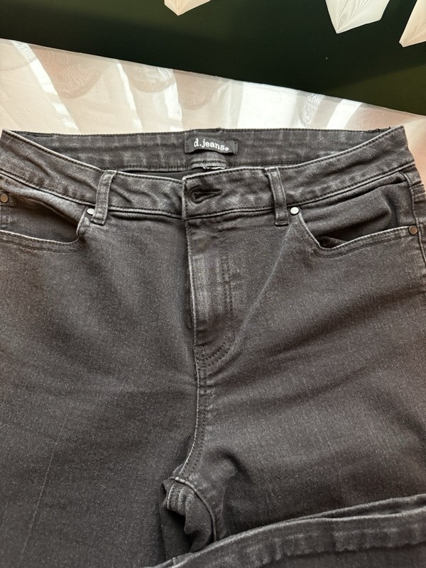 D.JEANS NEW YORK women's jeans size 12 black boot cut