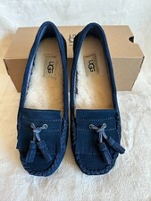 NIB UGG 1005475 Lizzy Moccasin Slippers In Navy Women's SZ 5/EU36 Tassel Slip On