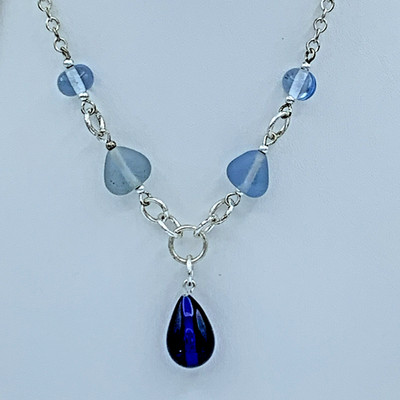 Napier 18 inch Silver Tone Blue Bead Necklace With Tags 4-350
