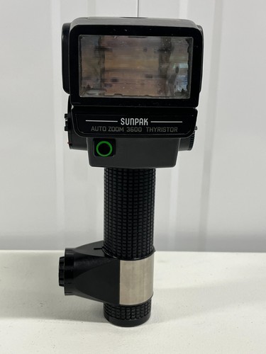 Sunpak Auto Zoom 3600 Thyristor Handle Mount Flash Black Untested