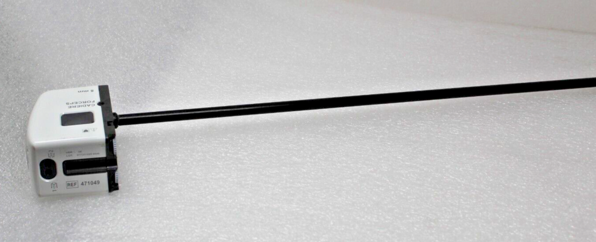 INTUITIVE Surgical 471049 Da Vinci Xi 8mm CADIERE FORCEPS Ver 08