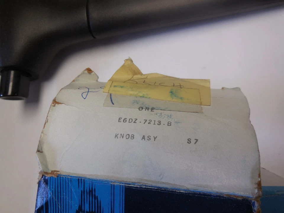 Nuevo de Lote Antiguo Ford Taurus 1986-1989 Pomo de Cambio Automático y Mango E6DZ-7213-B Foto 2 de 2