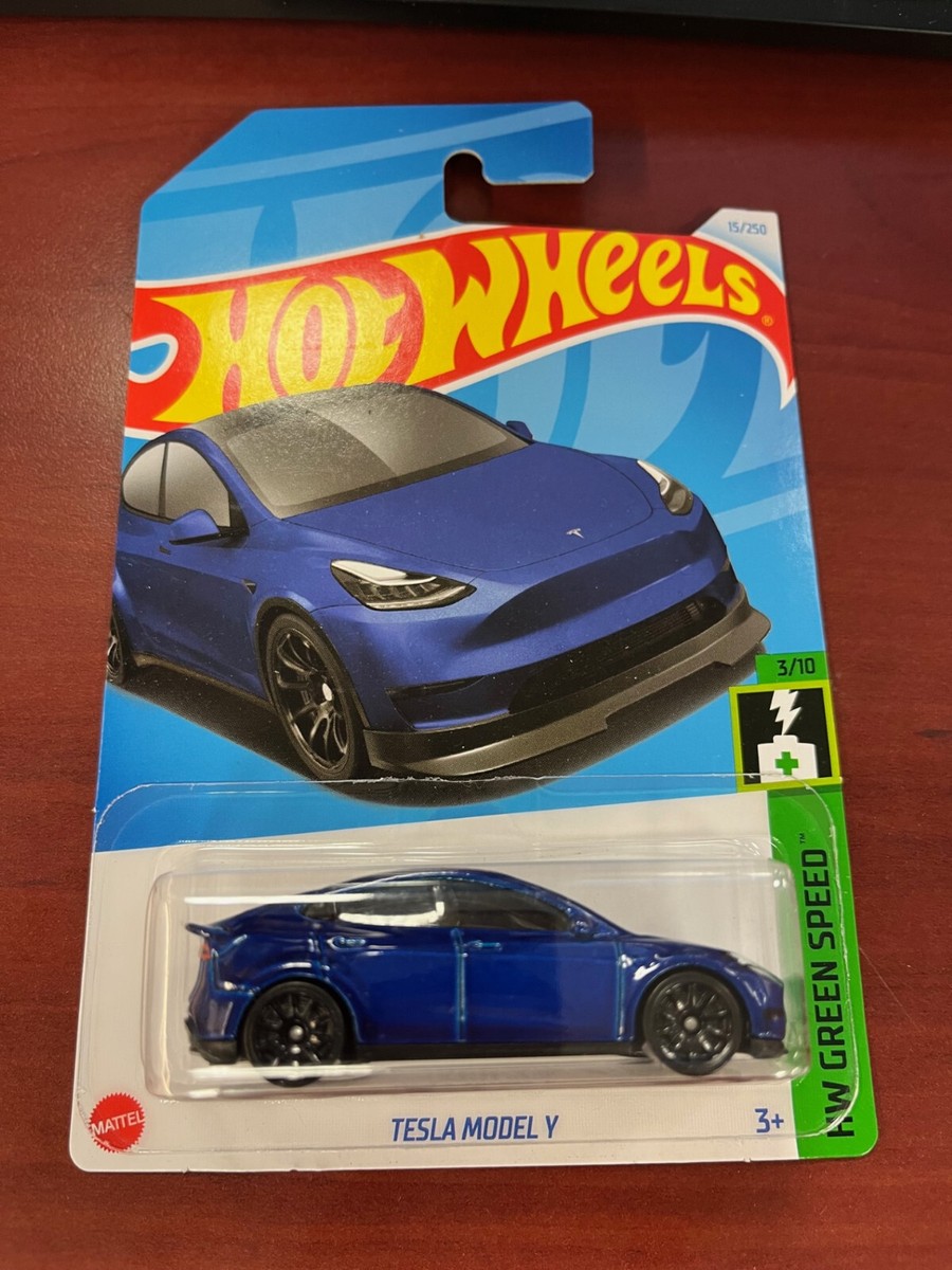 テスラ青色　TESLA MODEL Y　マッチボックス　ホットウィール　モデルY Amazon.com: Mattel Hot Wheels Tesla Model Y, HW Green Speed 3/10