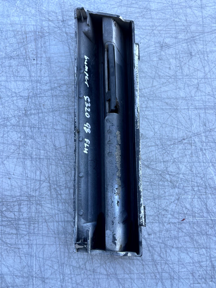 1998 MERCEDES-BENZ S320 W140 FRONT BUMPER TOW COVER TRIM GRILL LEFT SIDE OEM - Image 2 of 4