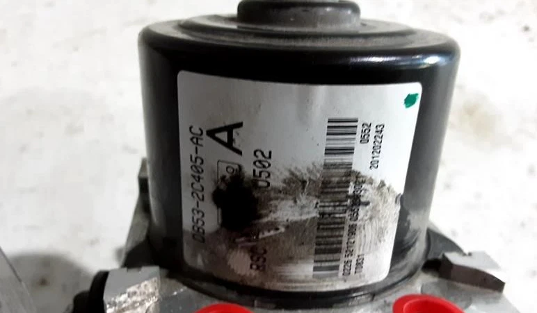 Ford Explorer 2013 ABS bomba de actuador de freno antibloqueo hasta 08/07/12 Foto 2 de 3