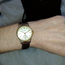 Patek Philippe Calatrava ref 2451 , 18ct gold , year 1958 .swiss