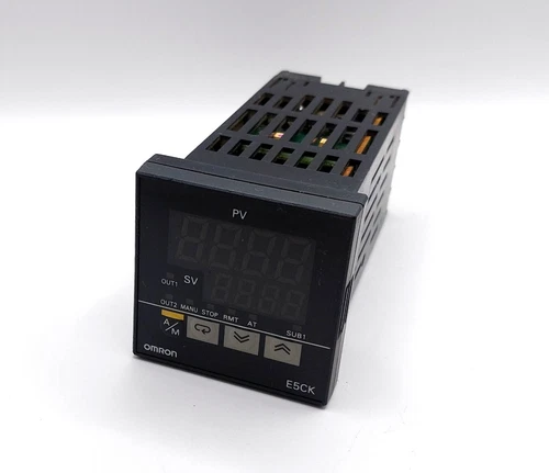 OMRON E5CK-AA1 AC100-240 DIGITAL PROCESS CONTROLLER