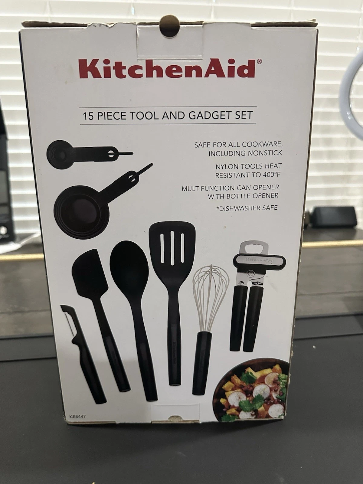 KitchenAid Classic 15-Piece Tool and Gadget Set, Black - KE447 - New