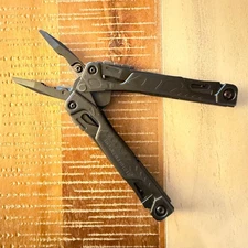 Leatherman OHT Black Oxide One-Handed Multi-Tool Unused No Box (one per order)