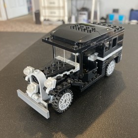 LEGO Indiana Jones #7682: Shanghai Chase Car ONLY Incomplete Set See Pictures **