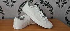 Shoes convers size 7 mens  womens 9