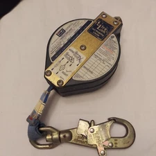   Self Retracting Life Line DBI SALA Ultra-Lok 3103108, 11', STDS: A,B Used