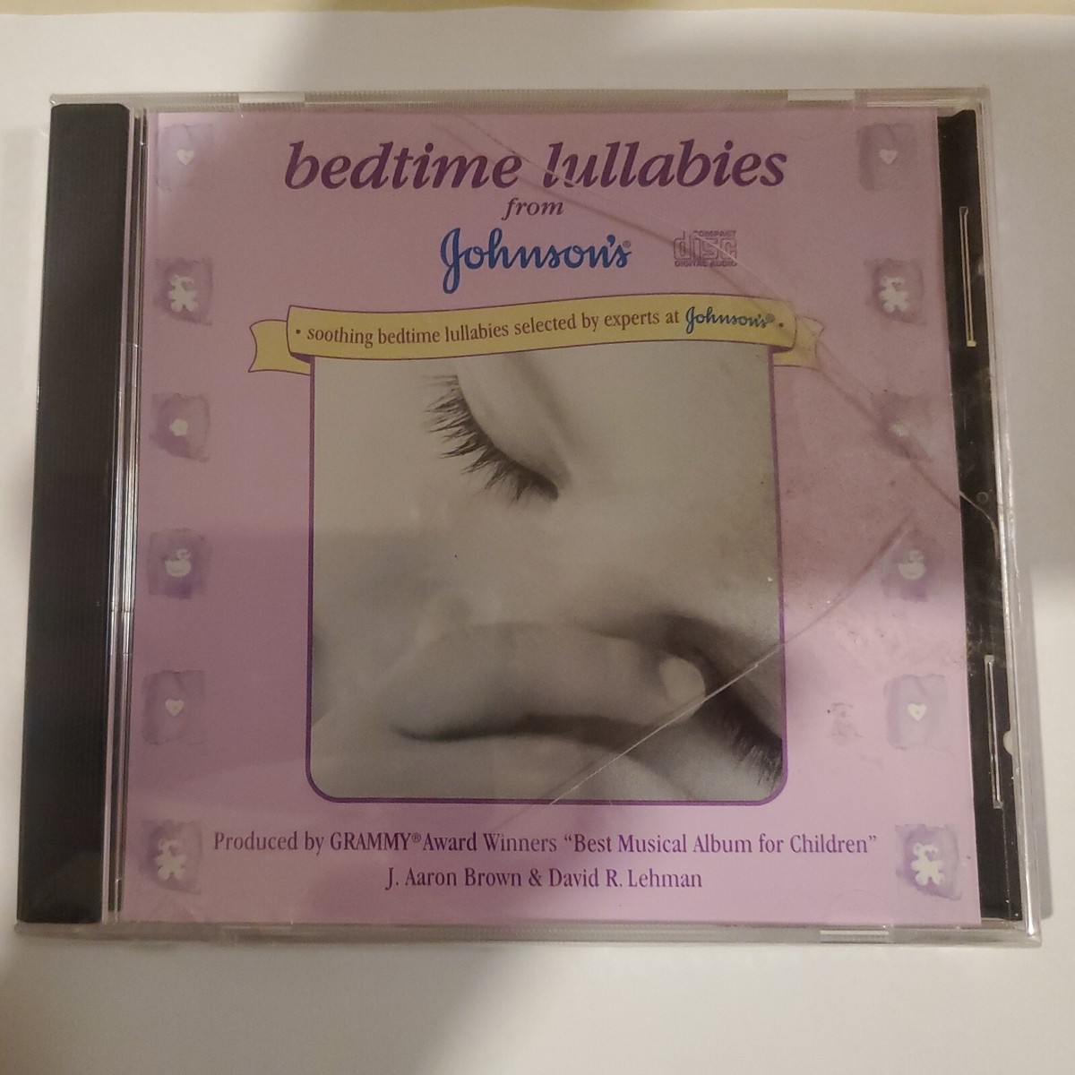 BEDTIME LULLABIES FROM JOHNSON & JOHNSON MUSIC CD SEALED. CRACKED