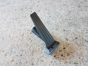 BMW 3er E90 E91 E92 LCI Gaspedal Fahrpedalmodul Automatikgetriebe 6788632