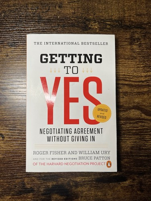 #ad LIKE NEW Getting to Yes : Bruce Patton $9.99