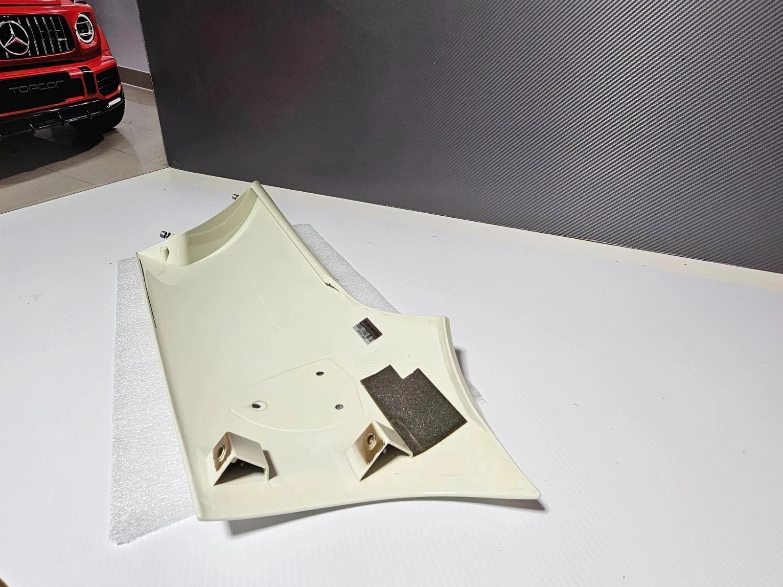 Ferrari F12 berlinetta 2012-2017 Right Fender