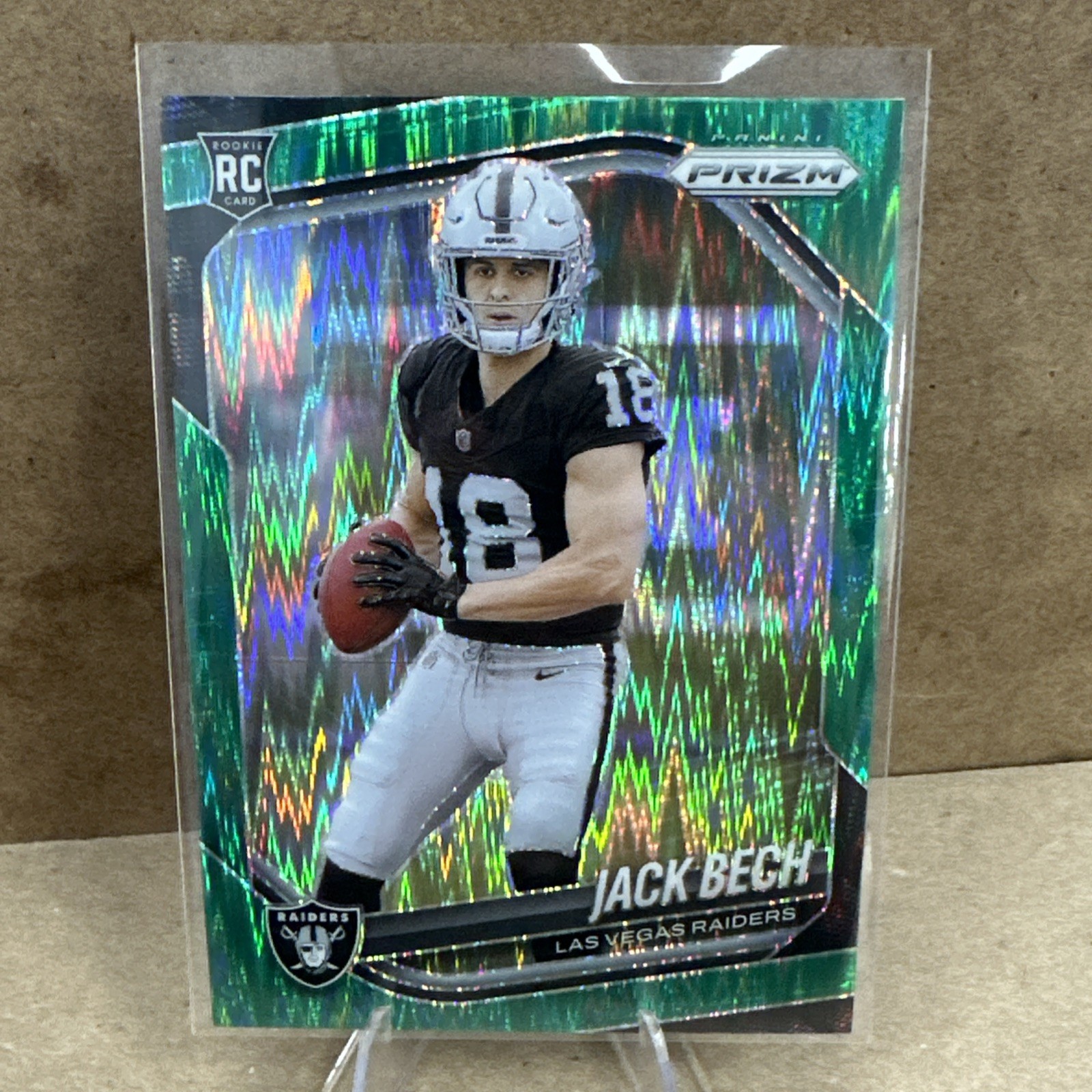 2025 Panini Prizm - Rookies Jack Bech #346 Green Wave Prizm (RC)