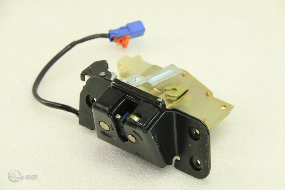 Cerradura de pestillo de puerta levadiza de maletero Acura MDX 01-06 74800-S3V-A01, FABRICANTE DE EQUIPOS ORIGINALES, 2001, 2002, Foto 2 de 3