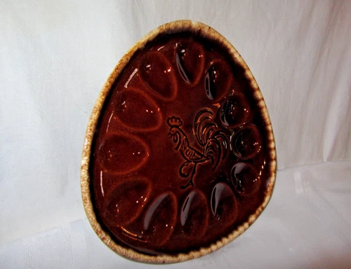 Vintage HULL Oven Proof BROWN DRIP Ceramic Pottery  Rooster Deviled Egg Plate