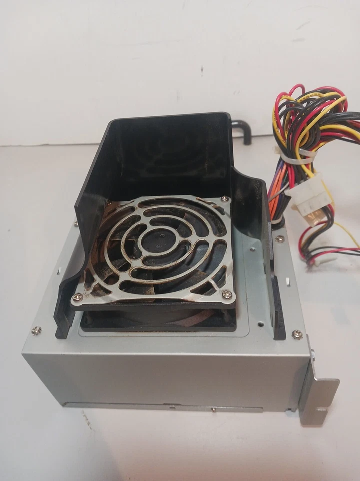 *USED ASTEC ATX202-3515 200 Watt Switching Power Supply - Image 4 of 4