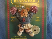 BOYDS RESIN PIN - BEARWEAR - BAILEY...HALF TIME