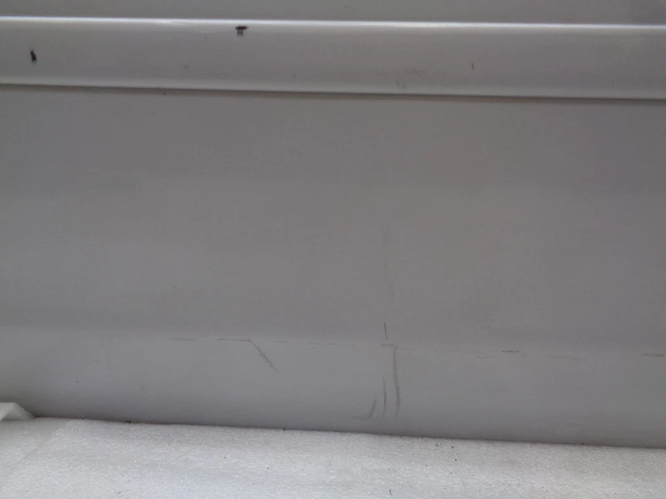 2003-2008 Jaguar S-Type Front Left Driver Side Door Shell Silver OEM DK809285 - Изображение 3 из 4